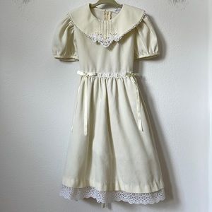 Vintage girls pale yellow dress 6/7T